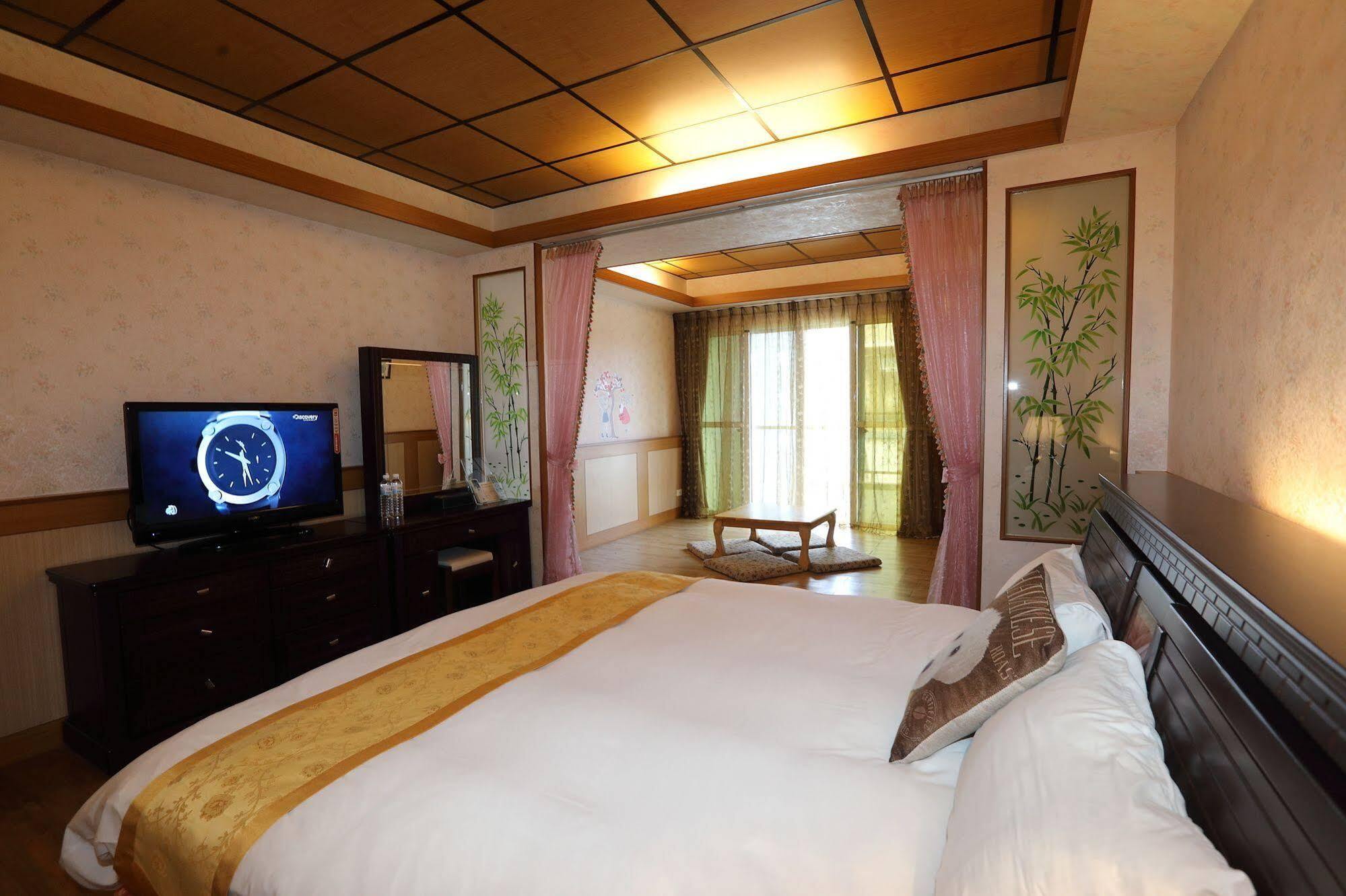 First Place B&B Hualien Dış mekan fotoğraf